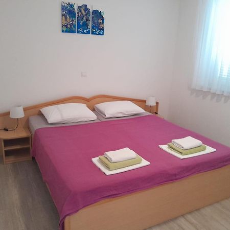 Apartment Mikic Cunski Екстер'єр фото