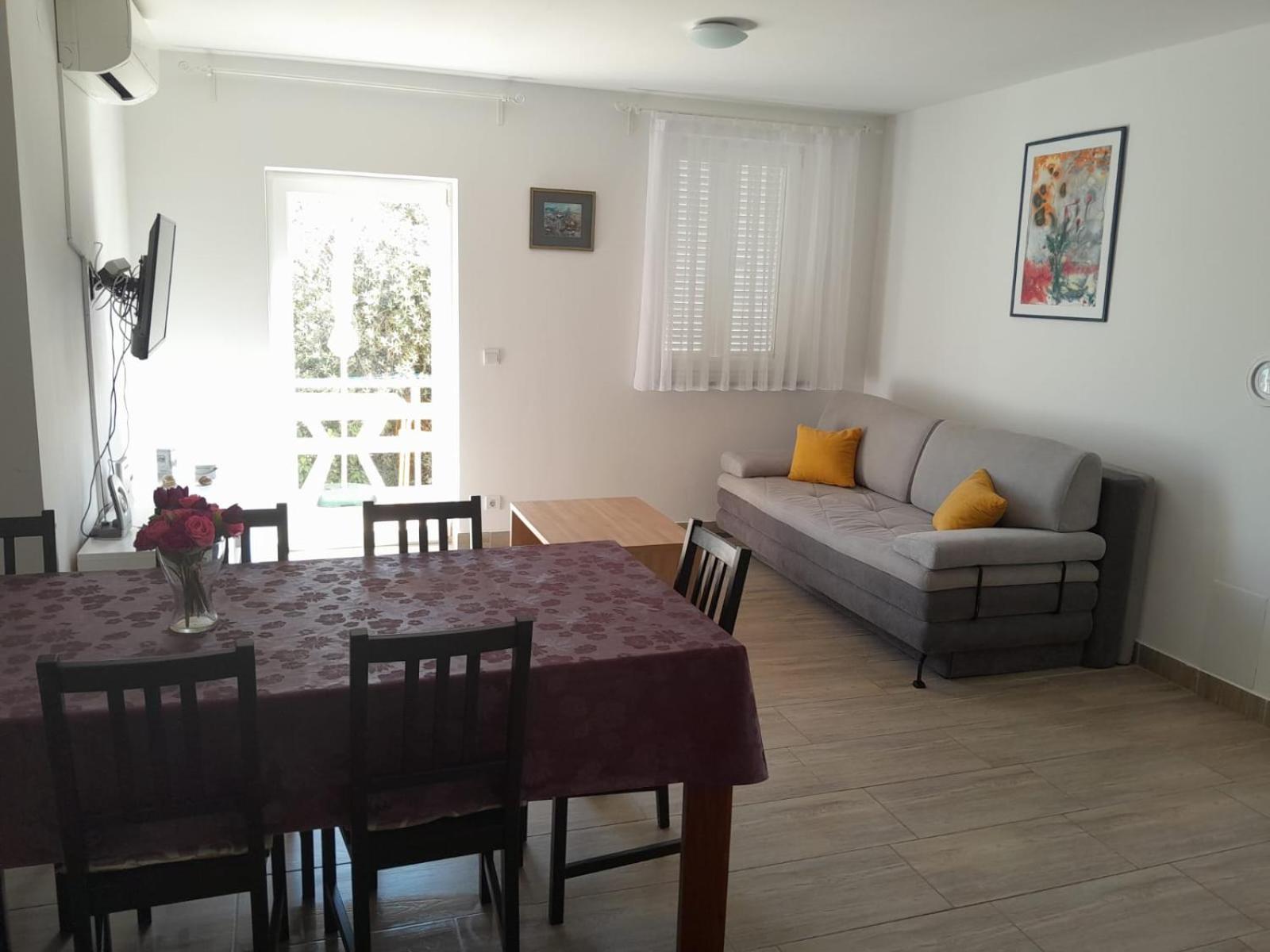 Apartment Mikic Cunski Екстер'єр фото
